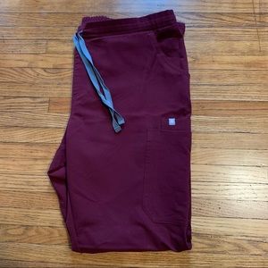 Figs Burgundy Yola Skinny Scrub Pants Large